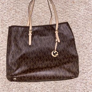 Micheal Kors Tote